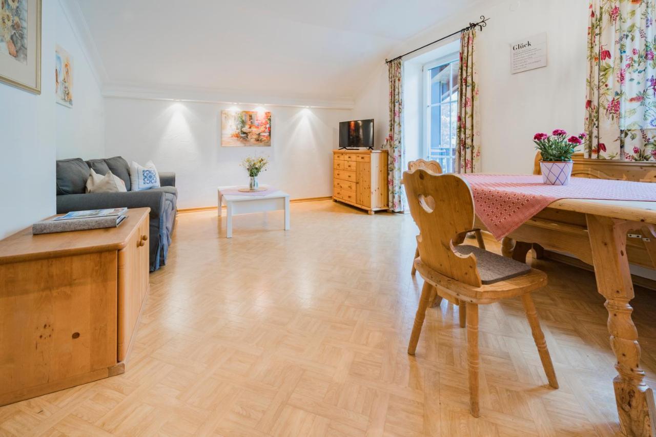 Ferienwohnung Nina Sankt Gilgen Esterno foto